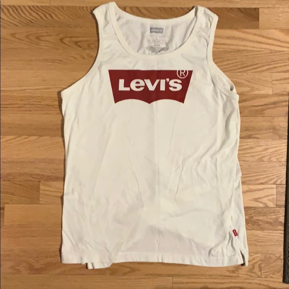 Levi’s Tank!